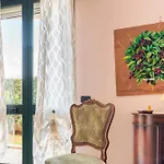 Paradise Bed and Breakfast 3*