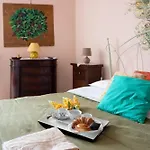 Bed and Breakfast Paradise