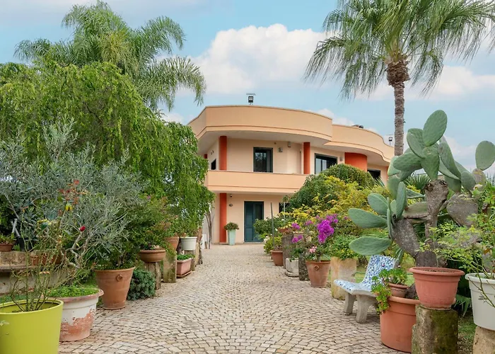 Paradise Мелендуньо